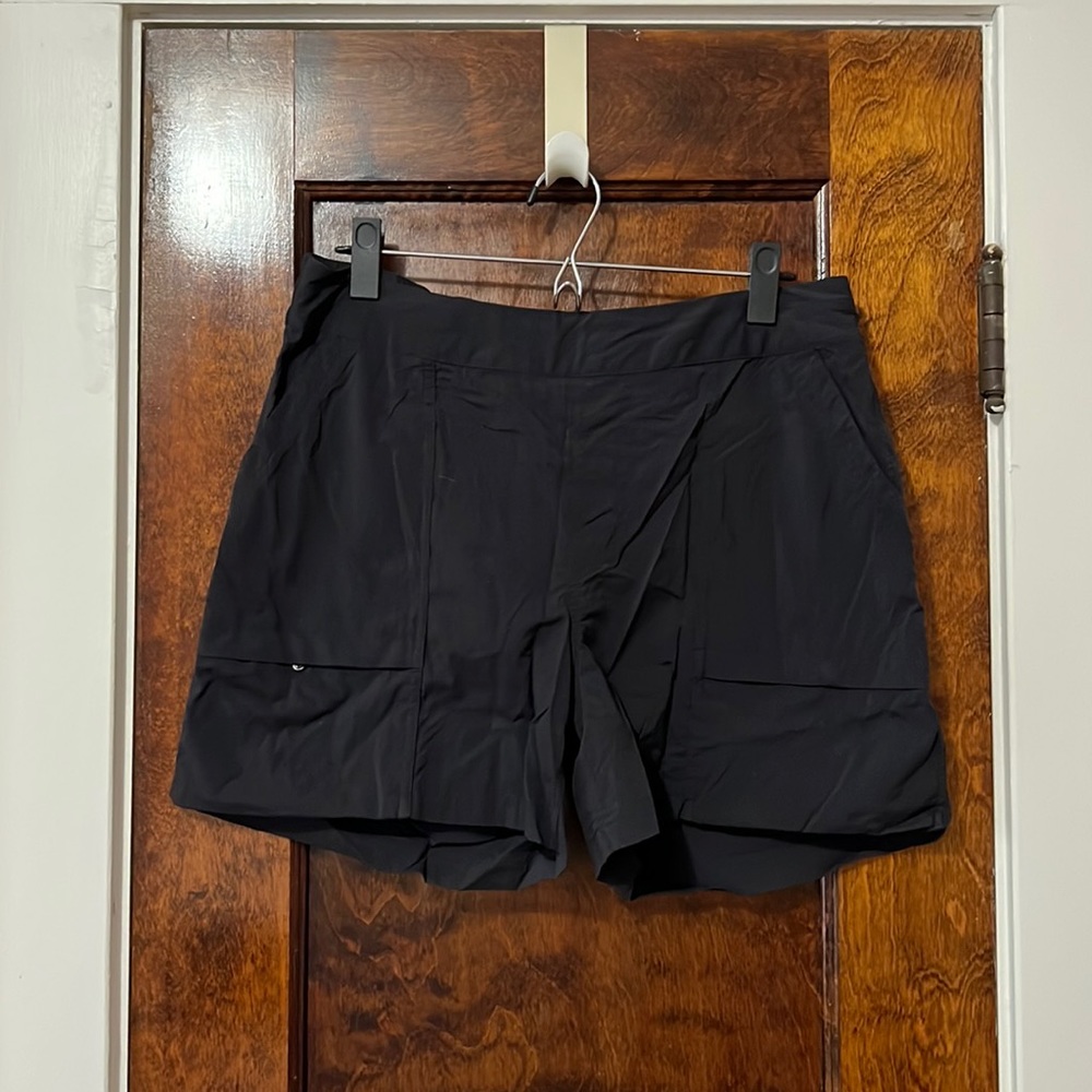 REI Co-op Savanna Trails shorts - black (M)